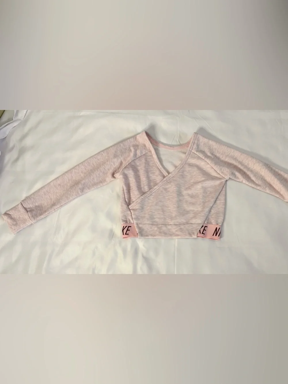 Nike Kid Studio Pink Heathered Crossover Cropped Sweatshirt Size Small